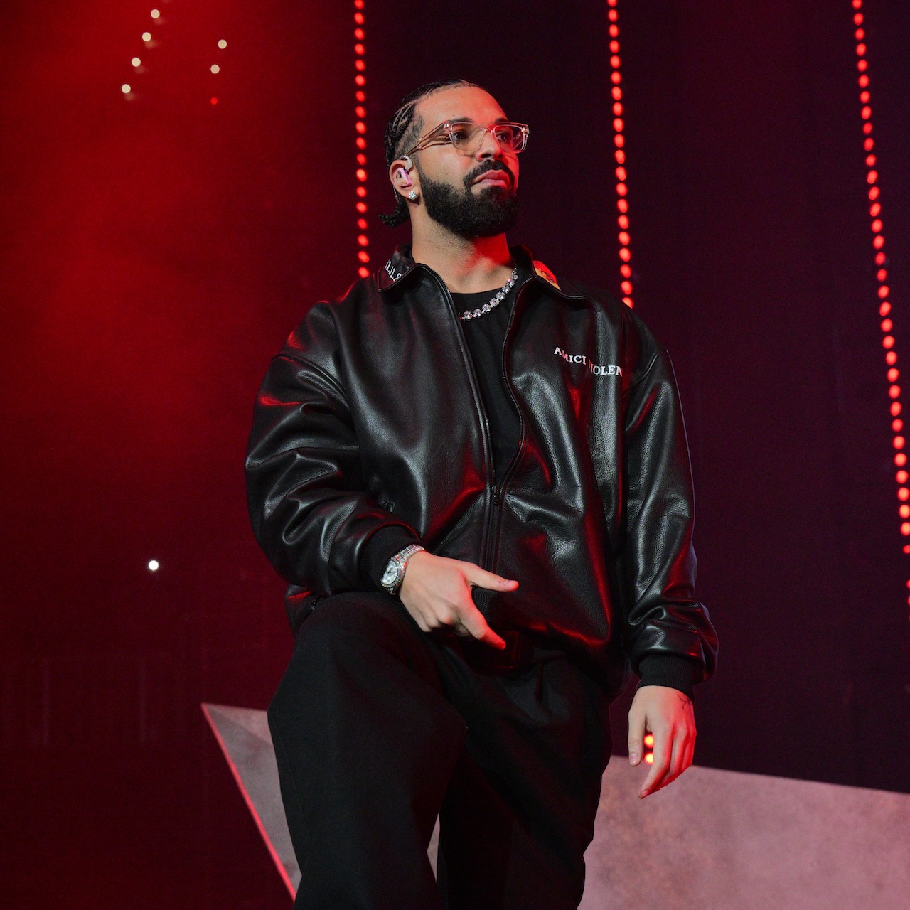 drake blur tour montreal