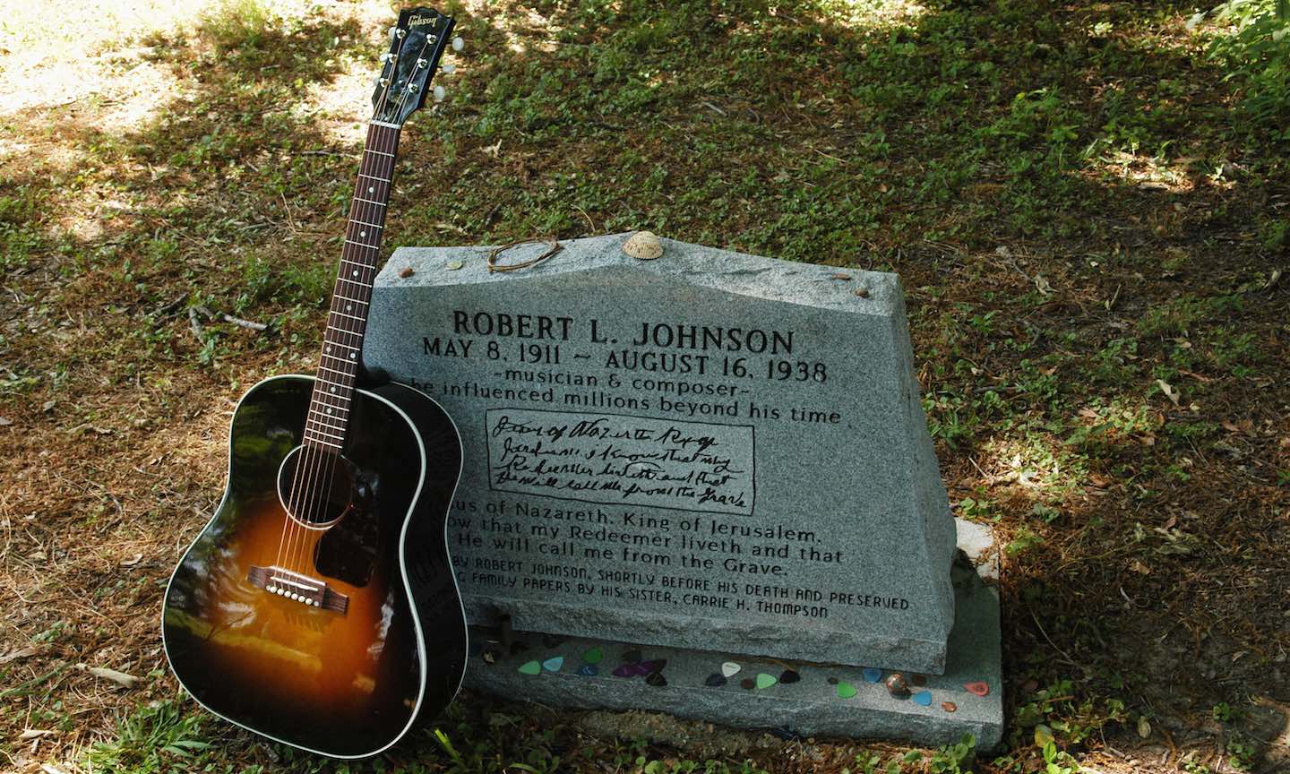 Smithsonian Institute To Publish Unfinished Robert Johnson Biography