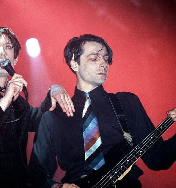 Steve-Mackey-Pulp-bassist-dies-56