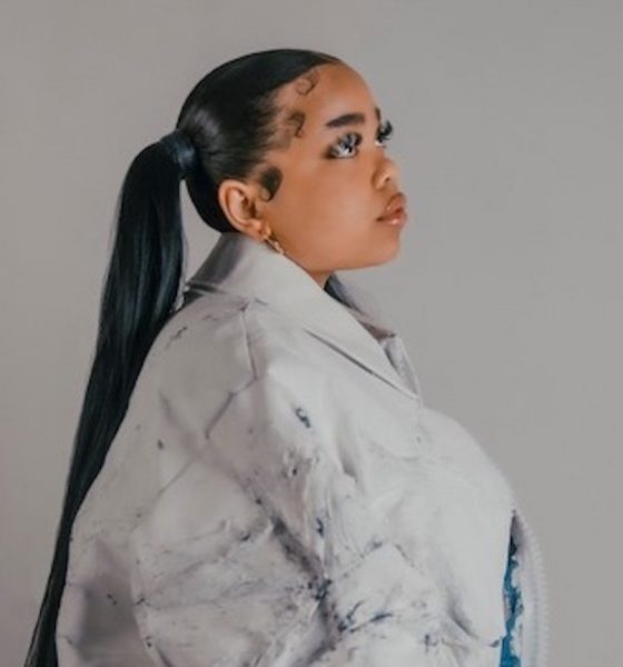 Zoe Wees – Photo: Johanna Berghorn (Courtesy of Capitol Records)