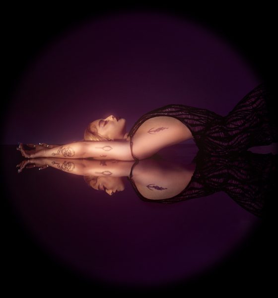 Kiana Ledé, ‘Deeper’ - Photo: Courtesy of Republic Records