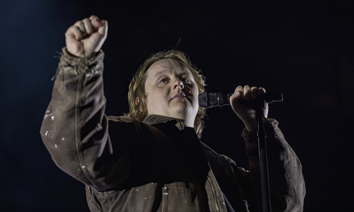 Lewis Capaldi - Broken By Desire To Be Heavenly Sent 