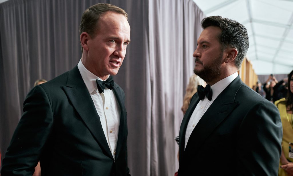 Peyton Manning and Luke Bryan - Photo: John Shearer/Getty Images for CMA