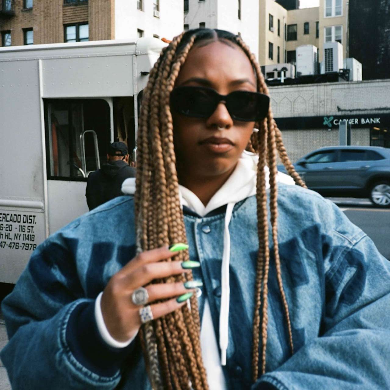 Nia Archives Ushers In Summer With New Single 'Off Wiv Ya Headz'