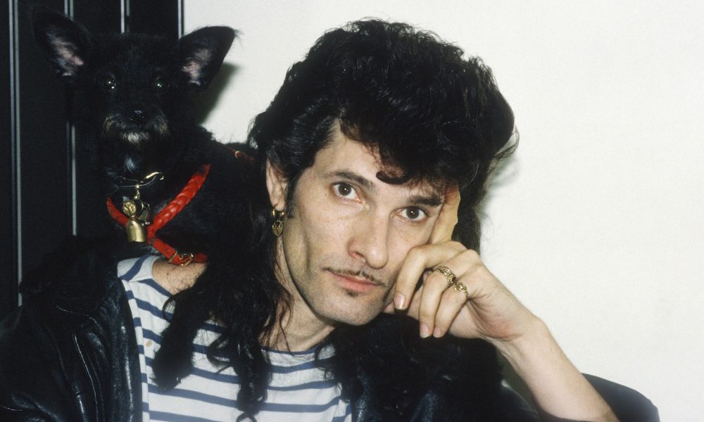 Willy DeVille pictured in 1990. Courtesy: Gie Knaeps/Getty Images