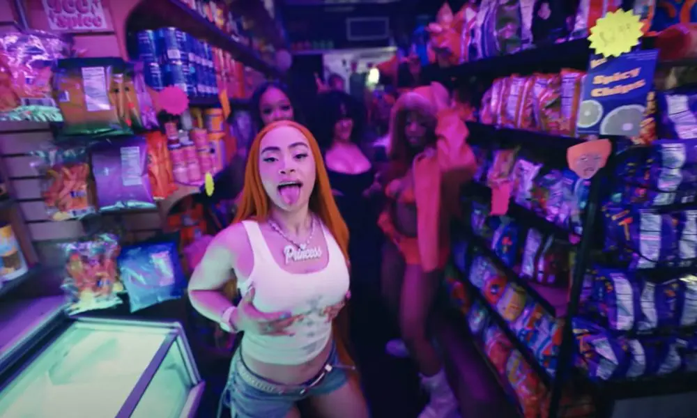 Ice Spice Brings It Back To The Bodega In ‘Deli’ Video | uDiscoverMusic