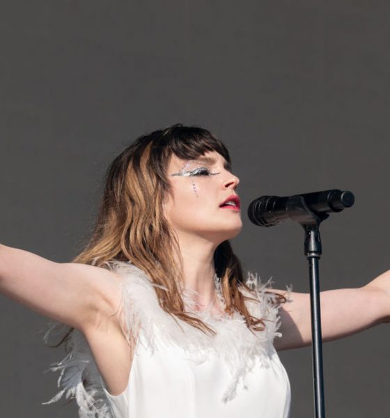 Lauren-Mayberry-Solo-Tour
