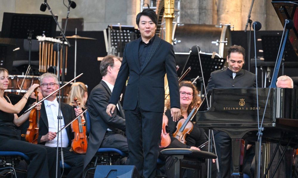 Lang Lang - Photo: Hannes Magerstaedt/Getty Images