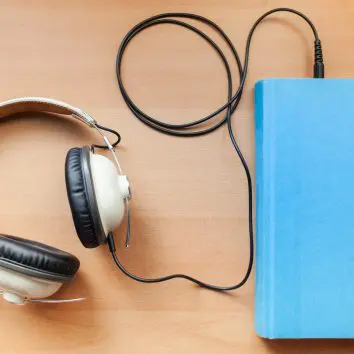 uDiscover Music image background