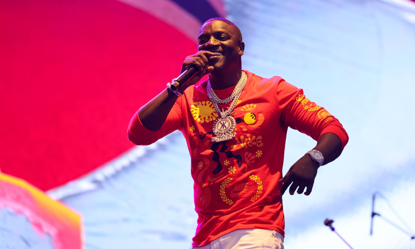 Akon Plots 2023 North American ‘The Superfan Tour’ uDiscover