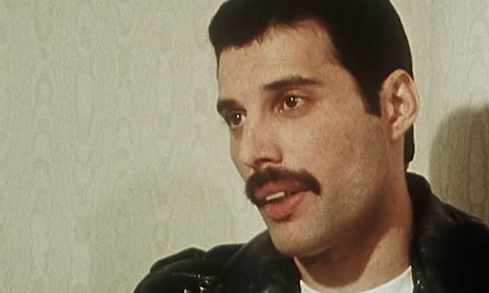 Freddie-Mercury-Queen-Greatest-Live-Episode-34