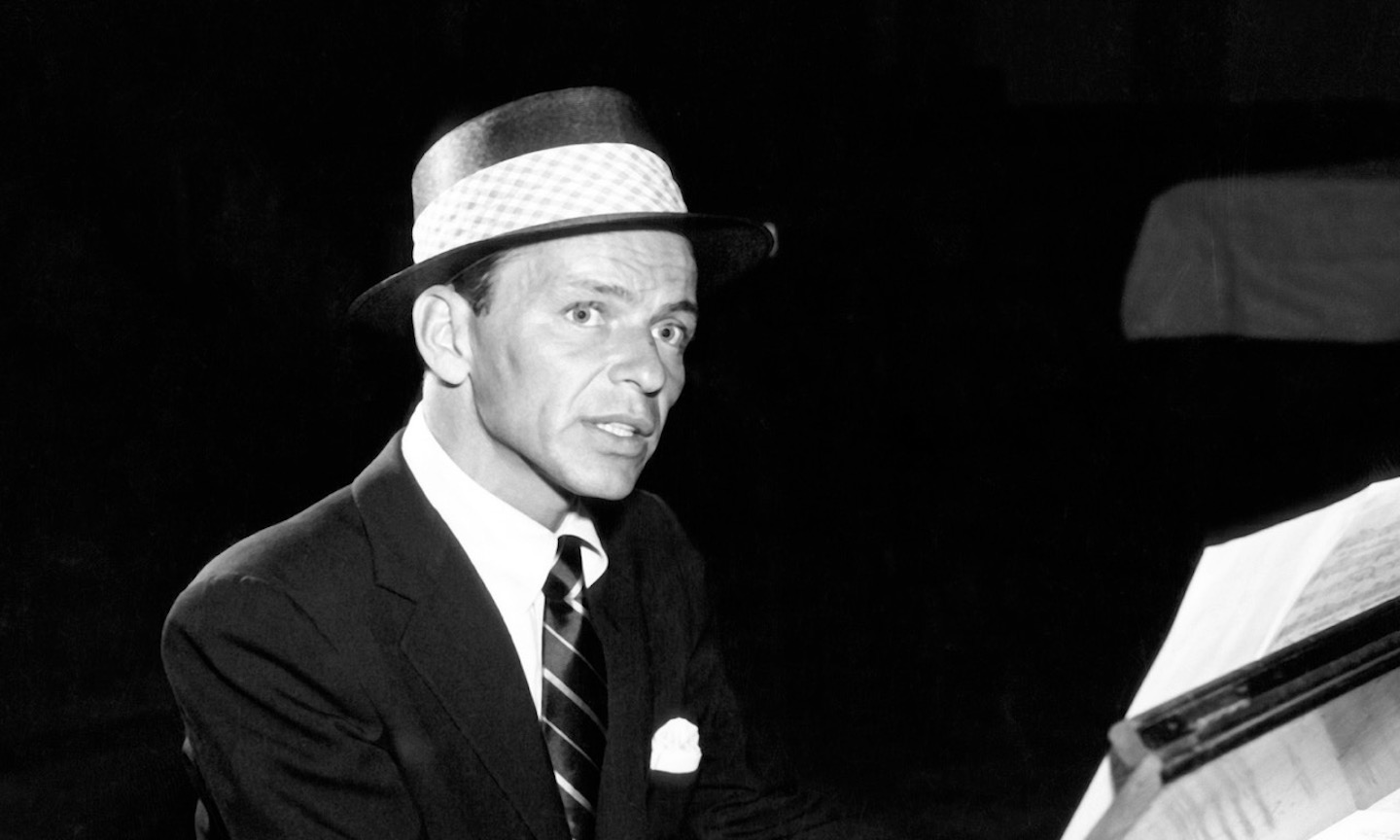 Frank Sinatra on Stage photo. Sinatra the world we