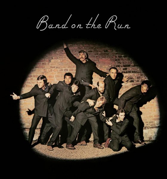 Paul McCartney Wings Band On The Run Out Now