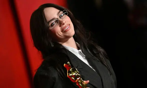 Billie-Eilish-Hit-Me-Hard-And-Soft-Tour