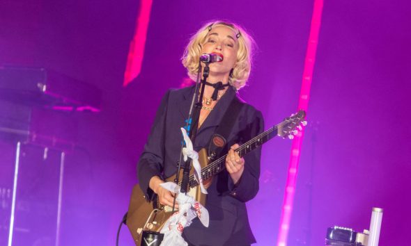 St-Vincent-All-Born-Screaming-Tour