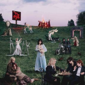 uDiscover Music image background