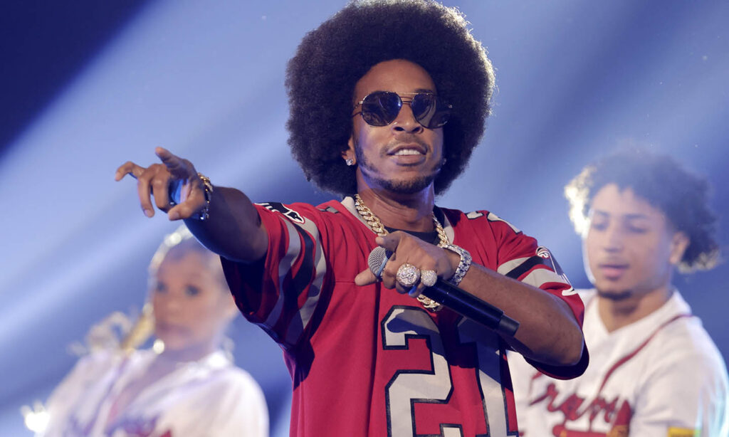 'Swag Surfin'': The Oral History Of Fast Life Yungstaz's Huge Single