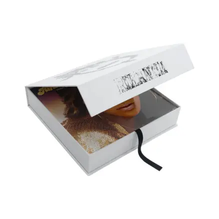 uDiscover Music image background