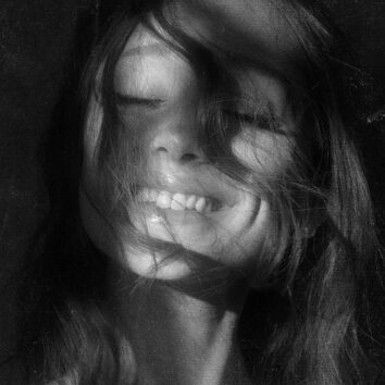 uDiscover Music image background