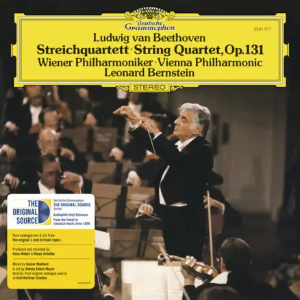 uDiscover Music image background