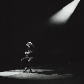 uDiscover Music image background