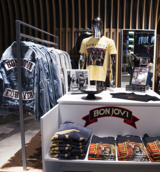 Bon Jovi at MSG photo: @sarahhyun, Courtesy of Universal Music