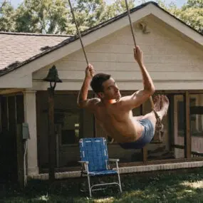 uDiscover Music image background